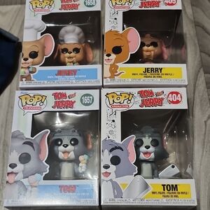 Funko Pop! Tom and Jerry Action Figures - Gray, Brown, White